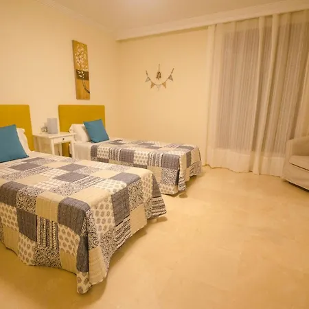 Apartamento Riviera Andaluza Apartment *