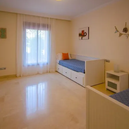 Apartamento Riviera Andaluza Estepona